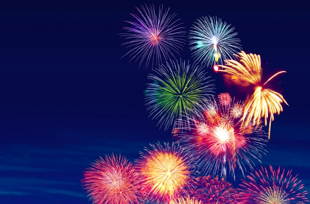 赤ちゃんの花火の音