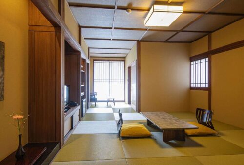柏屋旅館