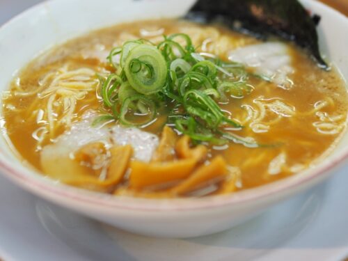 中華|地元で人気のラーメン店