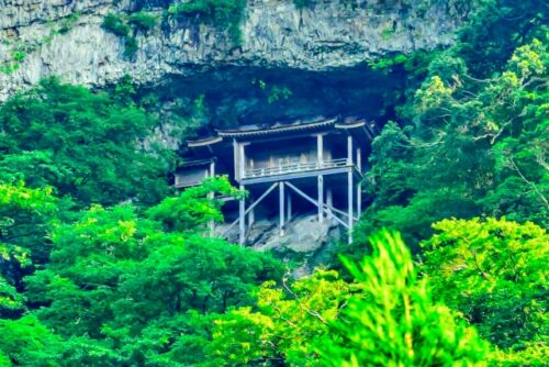 三徳山三佛寺