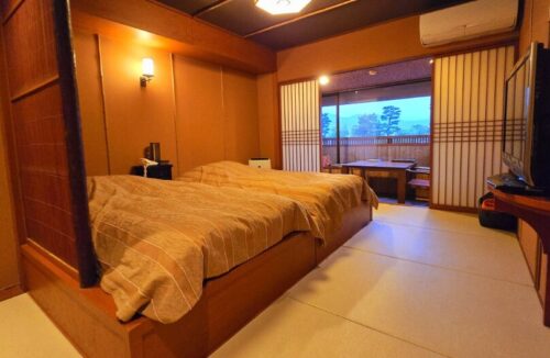 嵐山温泉 彩四季の宿 花筏