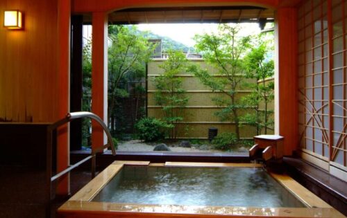 湯さか荘
